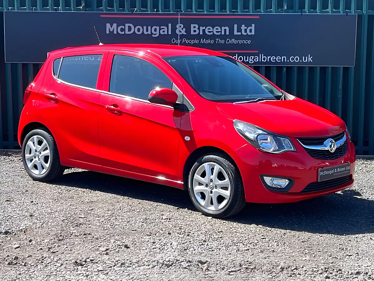 Used 2015 Vauxhall Viva Se Red - Interior and Exterior details 8
