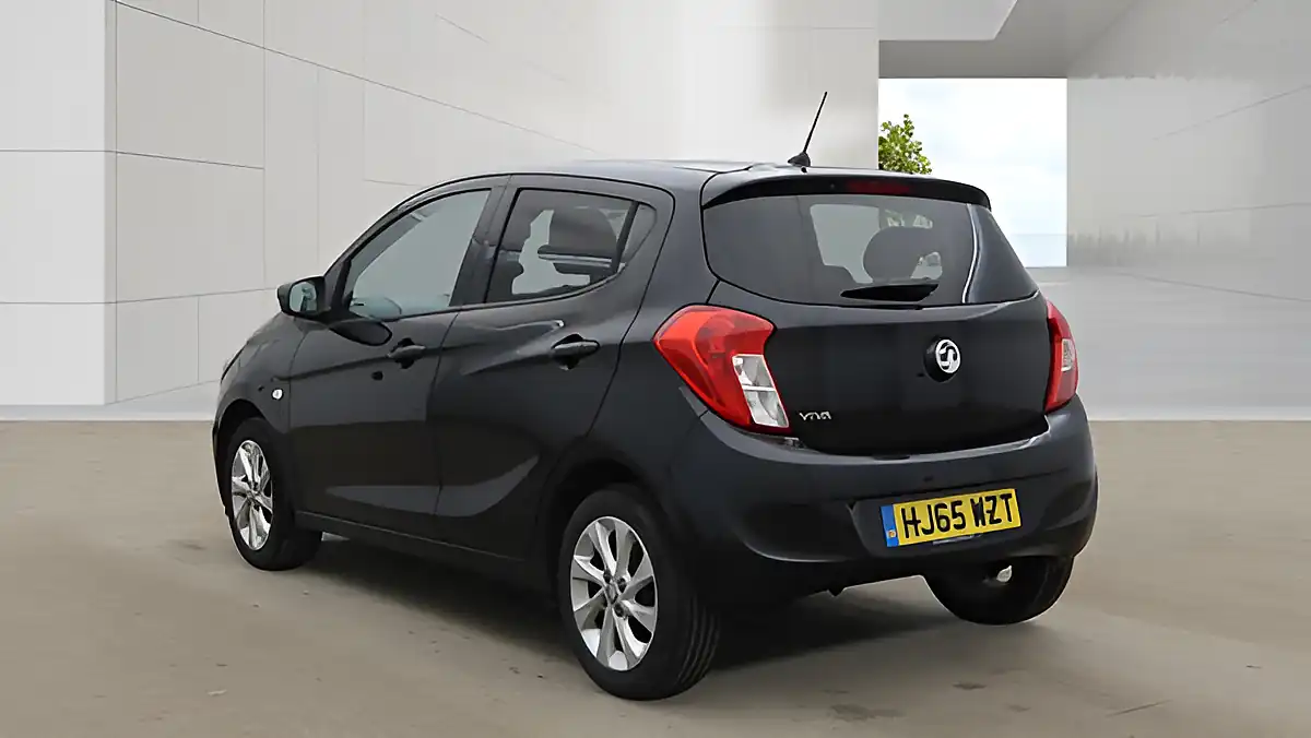Used 2015 Vauxhall Viva Sl Black - Interior and Exterior details 3