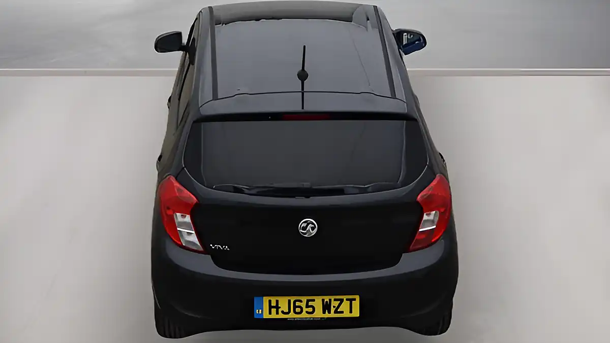 Used 2015 Vauxhall Viva Sl Black - Interior and Exterior details 7
