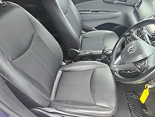 Used 2015 Vauxhall Viva Sl Purple - Interior and Exterior details 12