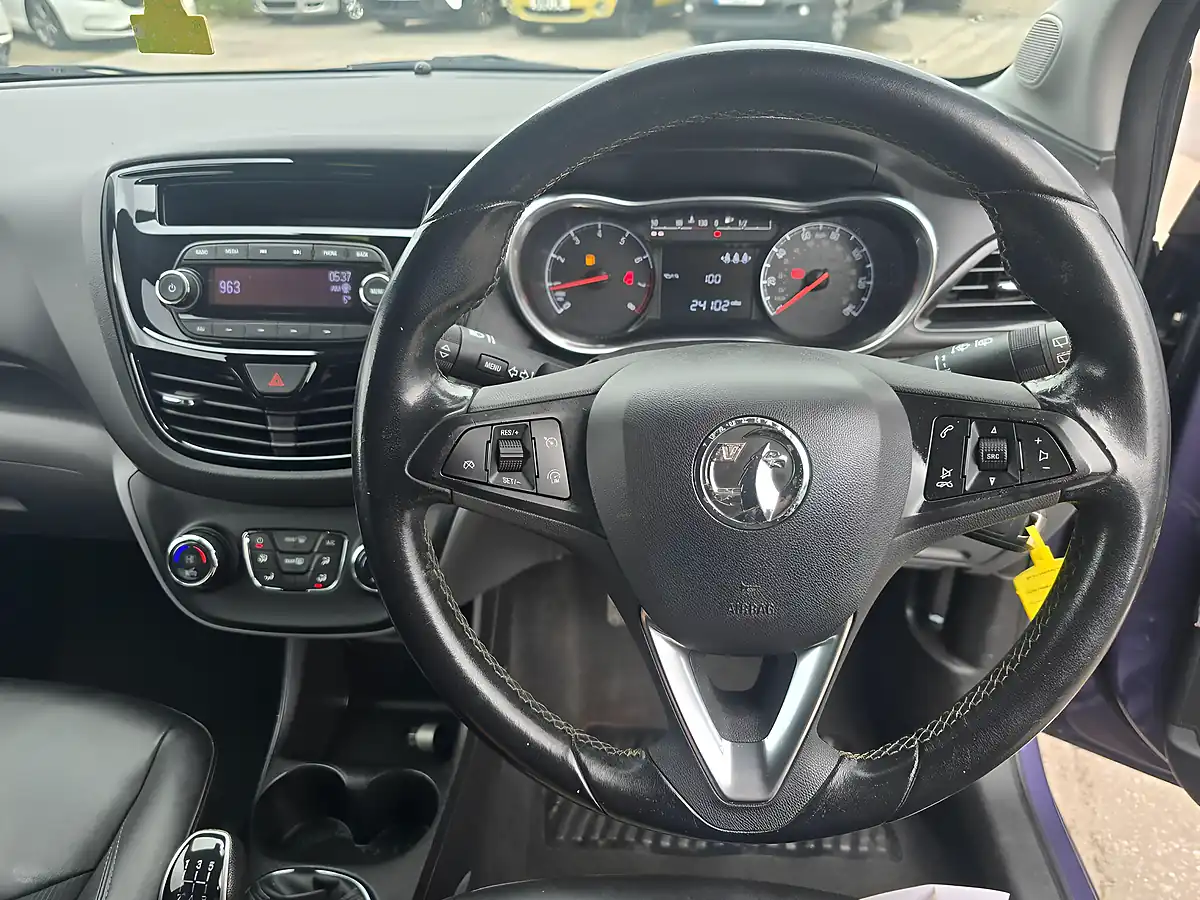 Used 2015 Vauxhall Viva Sl Purple - Interior and Exterior details 9