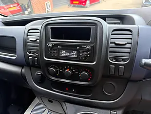 Used 2015 Vauxhall Vivaro 2700 L1 H1 Euro 5 5dr Blue - Interior and Exterior details 16