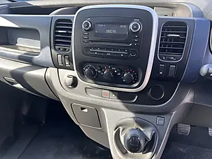 Used 2015 Vauxhall Vivaro 2900 Ecoflex L1H1 Blue - Interior and Exterior details 13