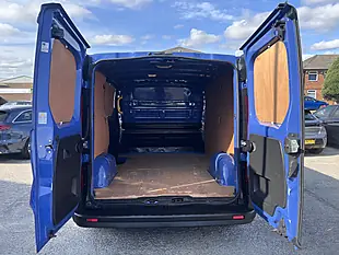 Used 2015 Vauxhall Vivaro 2900 Ecoflex L1H1 Blue - Interior and Exterior details 16