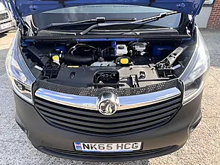 Used 2015 Vauxhall Vivaro 2900 Ecoflex L1H1 Blue - Interior and Exterior details 18