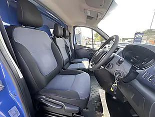 Used 2015 Vauxhall Vivaro 2900 Ecoflex L1H1 Blue - Interior and Exterior details 3
