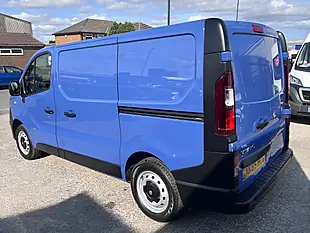 Used 2015 Vauxhall Vivaro 2900 Ecoflex L1H1 Blue - Interior and Exterior details 8
