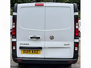 Used 2015 Vauxhall Vivaro 2900 L2 H1 Euro 5 White - Interior and Exterior details 10