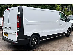 Used 2015 Vauxhall Vivaro 2900 L2 H1 Euro 5 White - Interior and Exterior details 9