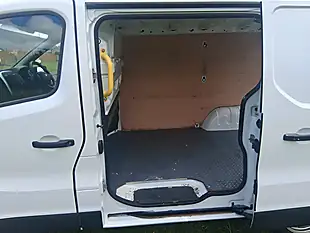 Used 2015 Vauxhall Vivaro 2900 Panel Van L1 H1 White - Interior and Exterior details 10