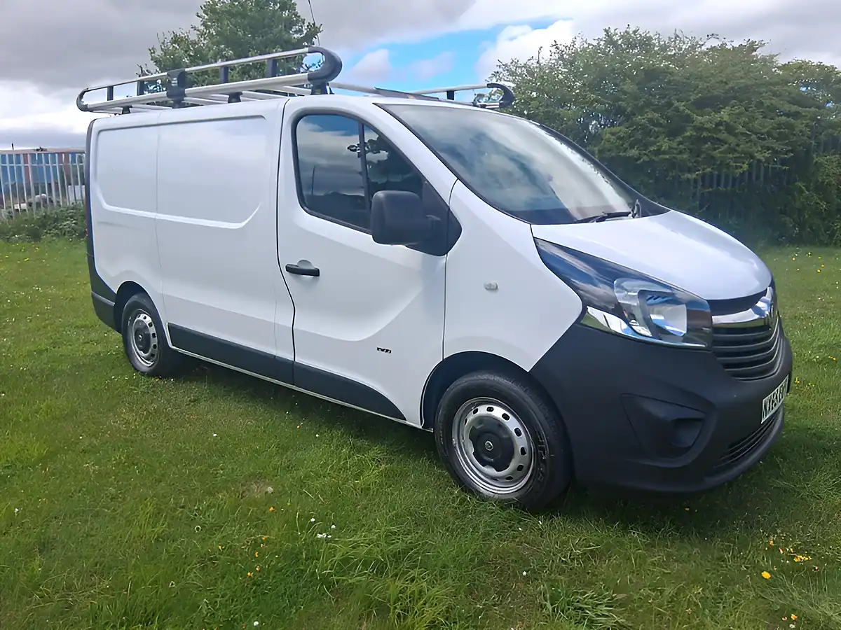 Used 2015 Vauxhall Vivaro 2900 Panel Van L1 H1 White - Interior and Exterior details 7