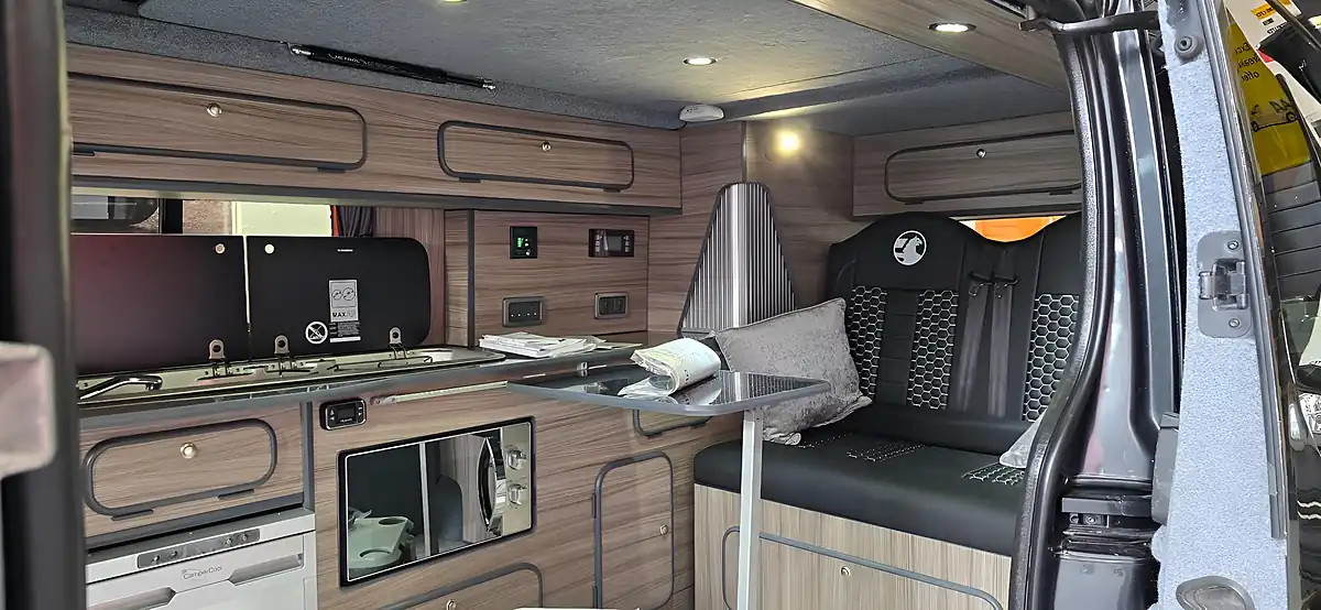 Used 2015 Vauxhall Vivaro Campervan Black - Interior and Exterior details 13