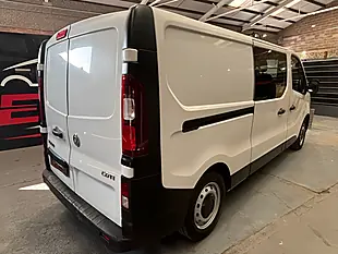 Used 2015 Vauxhall Vivaro Crew Van Double Cab White - Interior and Exterior details 19