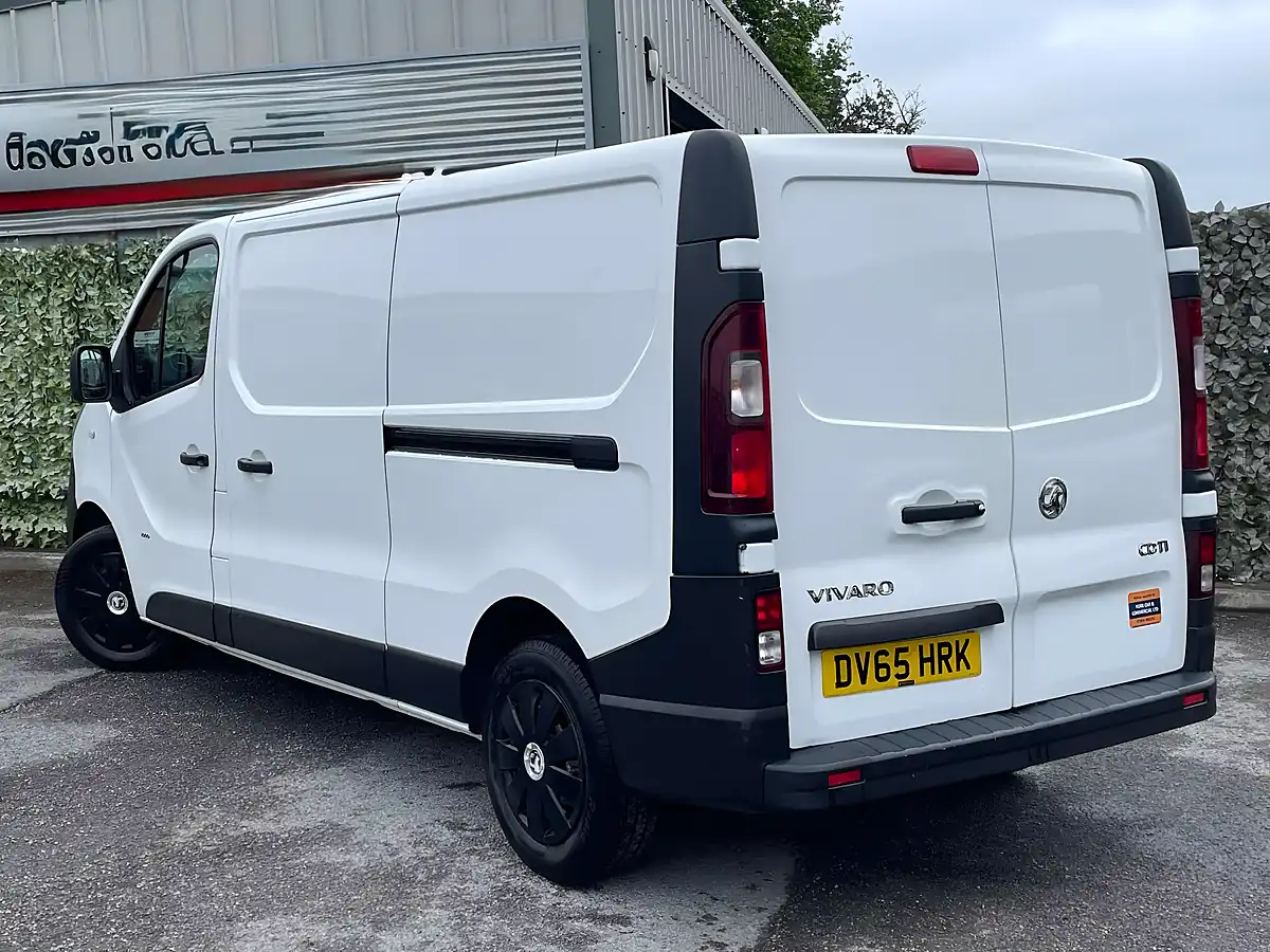 Used 2015 Vauxhall Vivaro L2 H1 White - Interior and Exterior details 3