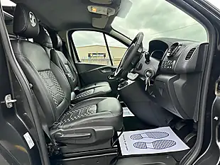 Used 2015 Vauxhall Vivaro Sportive Black - Interior and Exterior details 15