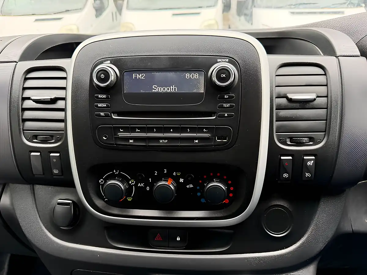 Used 2015 Vauxhall Vivaro Sportive Black - Interior and Exterior details 17