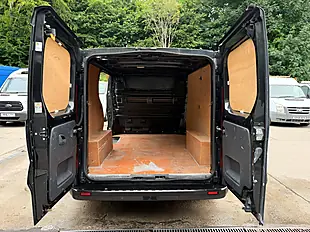 Used 2015 Vauxhall Vivaro Sportive Black - Interior and Exterior details 18