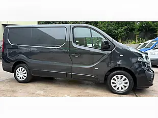 Used 2015 Vauxhall Vivaro Sportive Black - Interior and Exterior details 5