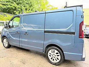 Used 2015 Vauxhall Vivaro Sportive Blue - Interior and Exterior details 10