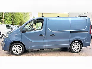 Used 2015 Vauxhall Vivaro Sportive Blue - Interior and Exterior details 11