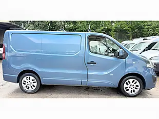 Used 2015 Vauxhall Vivaro Sportive Blue - Interior and Exterior details 5