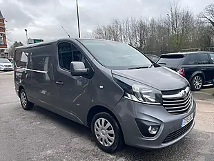 Used 2015 Vauxhall Vivaro Sportive Grey - Interior and Exterior details 5
