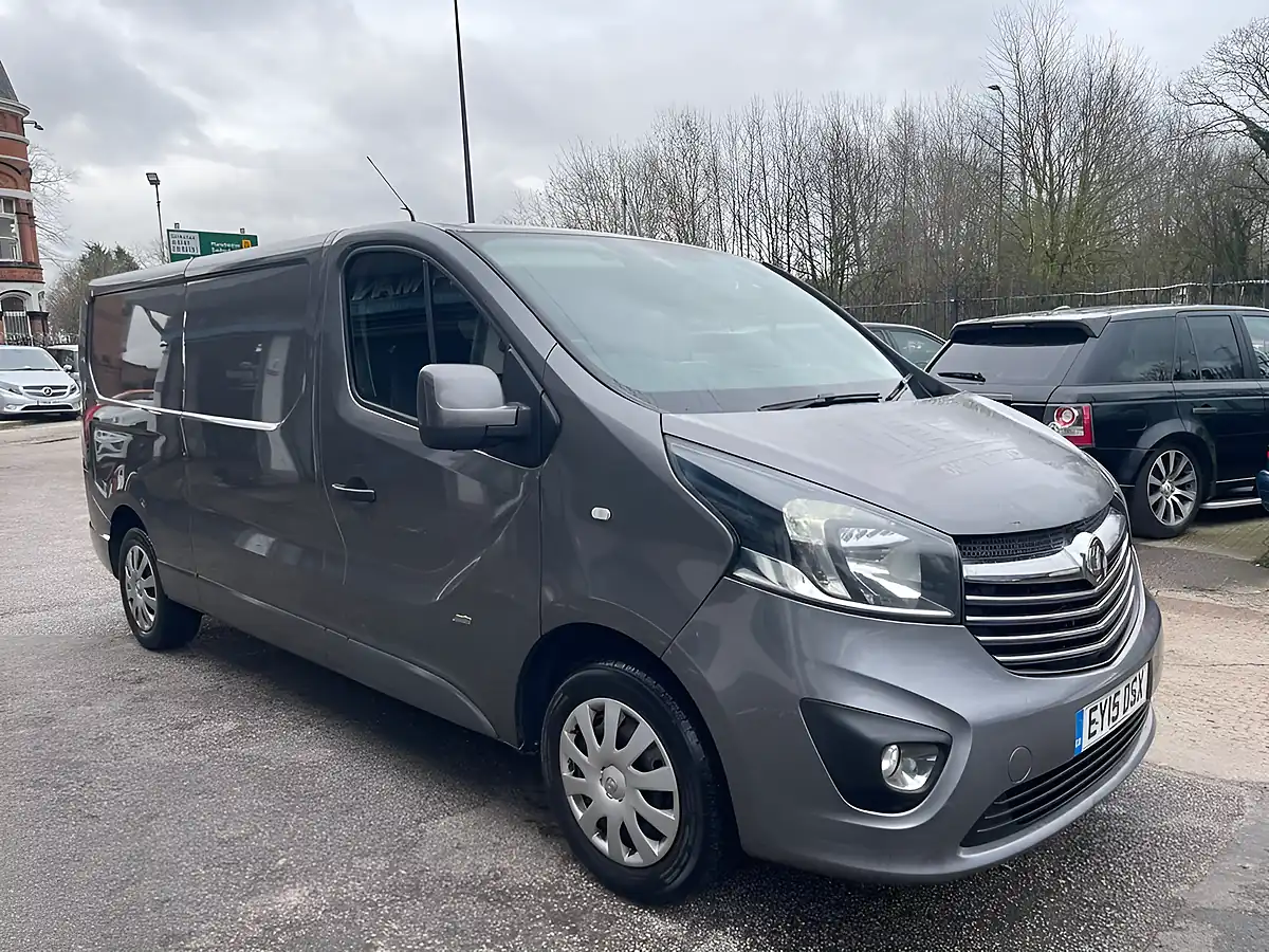 Used 2015 Vauxhall Vivaro Sportive Grey - Interior and Exterior details 5