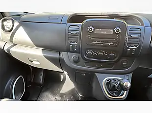 Used 2015 Vauxhall Vivaro Sportive L2 H1 White - Interior and Exterior details 16