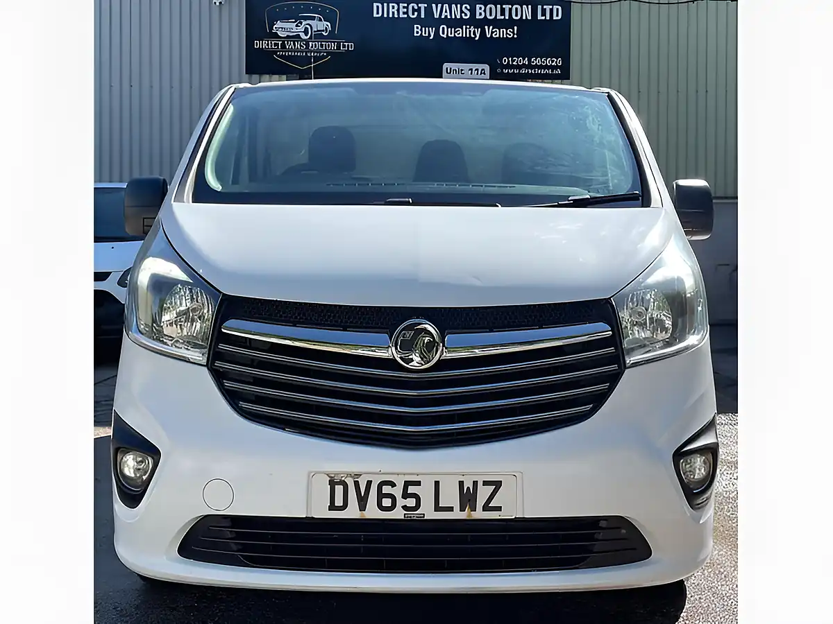 Used 2015 Vauxhall Vivaro Sportive L2 H1 White - Interior and Exterior details 2
