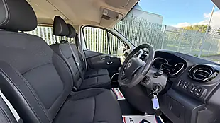Used 2015 Vauxhall Vivaro Sportive White - Interior and Exterior details 13