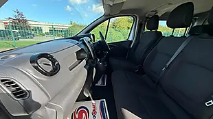 Used 2015 Vauxhall Vivaro Sportive White - Interior and Exterior details 19