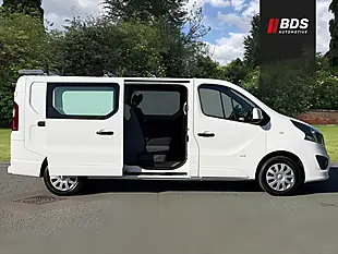 Used 2015 Vauxhall Vivaro Sportive White - Interior and Exterior details 2