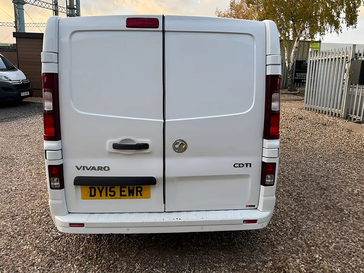 Used 2015 Vauxhall Vivaro Sportive White - Interior and Exterior details 4