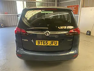 Used 2015 Vauxhall Zafira Tourer Design Blue - Interior and Exterior details 5
