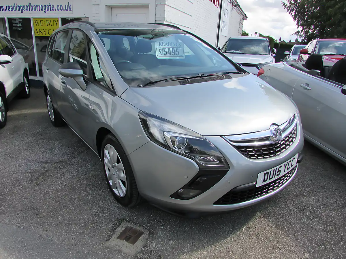 Used 2015 Vauxhall Zafira Tourer Exclusiv Silver - Interior and Exterior details 6