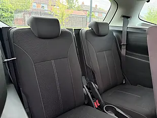 Used 2015 Vauxhall Zafira Tourer Sri Blue - Interior and Exterior details 15