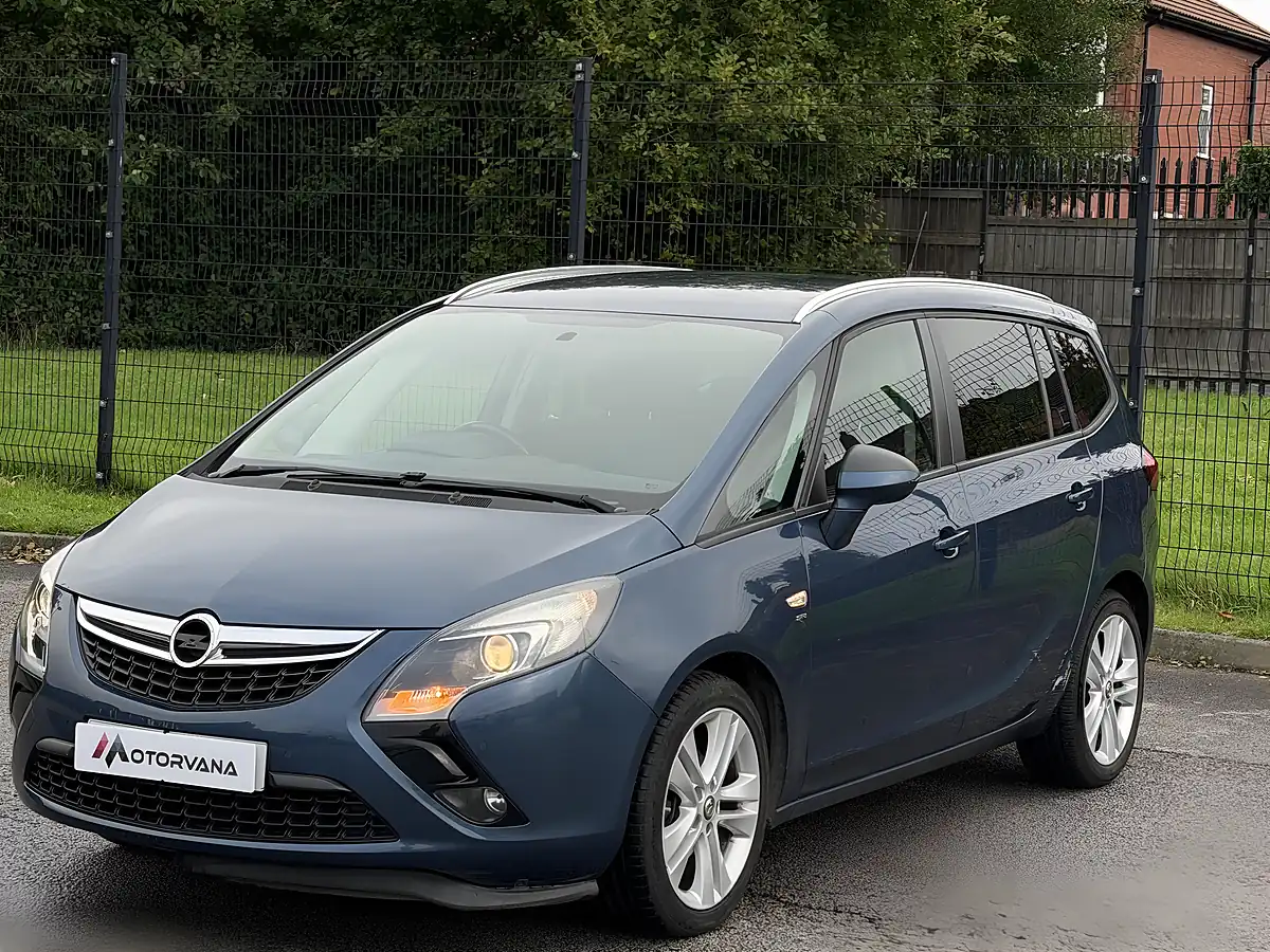 Used 2015 Vauxhall Zafira Tourer Sri Blue - Interior and Exterior details 2