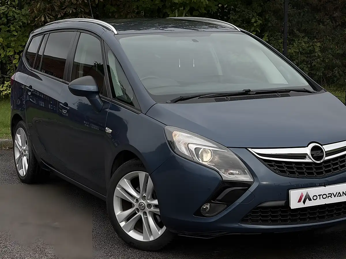 Used 2015 Vauxhall Zafira Tourer Sri Blue - Interior and Exterior details 5