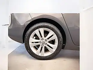 Used 2015 Vauxhall Zafira Tourer Sri Grey - Interior and Exterior details 6