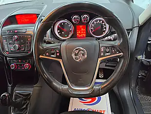 Used 2015 Vauxhall Zafira Tourer Sri Grey - Interior and Exterior details 10