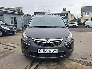 Used 2015 Vauxhall Zafira Tourer Sri Grey - Interior and Exterior details 2