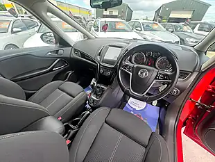 Used 2015 Vauxhall Zafira Tourer Sri Red - Interior and Exterior details 15
