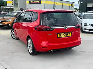 Used 2015 Vauxhall Zafira Tourer Sri Red - Interior and Exterior details 5