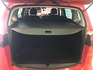Used 2015 Vauxhall Zafira Tourer Sri Red - Interior and Exterior details 16