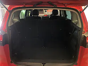 Used 2015 Vauxhall Zafira Tourer Sri Red - Interior and Exterior details 17