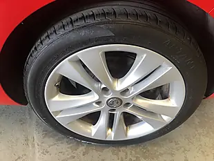 Used 2015 Vauxhall Zafira Tourer Sri Red - Interior and Exterior details 20