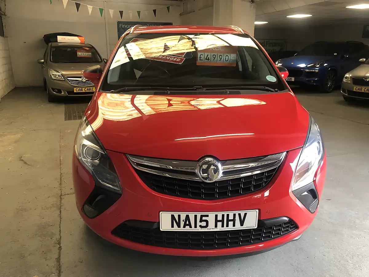 Used 2015 Vauxhall Zafira Tourer Sri Red - Interior and Exterior details 6