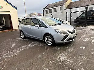 Used 2015 Vauxhall Zafira Tourer Sri Silver - Interior and Exterior details 3