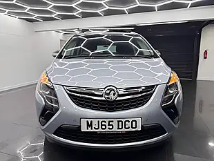 Used 2015 Vauxhall Zafira Tourer Sri Silver - Interior and Exterior details 3