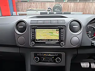 Used 2015 Volkswagen Amarok Ultimate Black - Interior and Exterior details 15